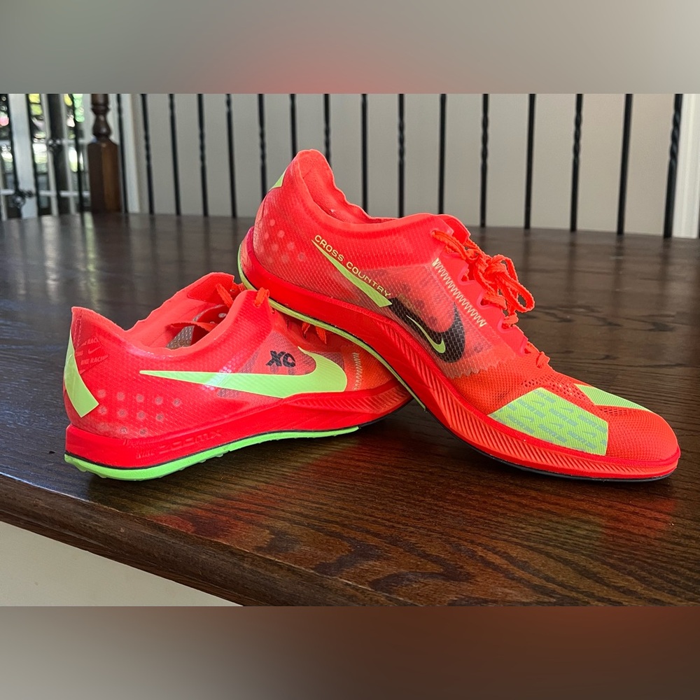 Nike ZoomX Dragonfly in Hyper Orange/Lime Blast (Men’s 10)